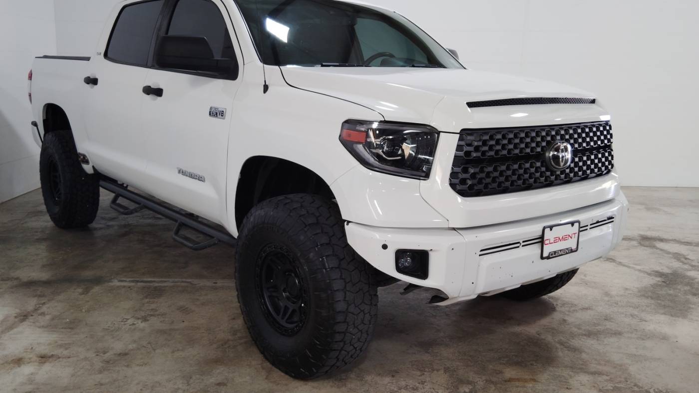 2019 toyota tundra sr5