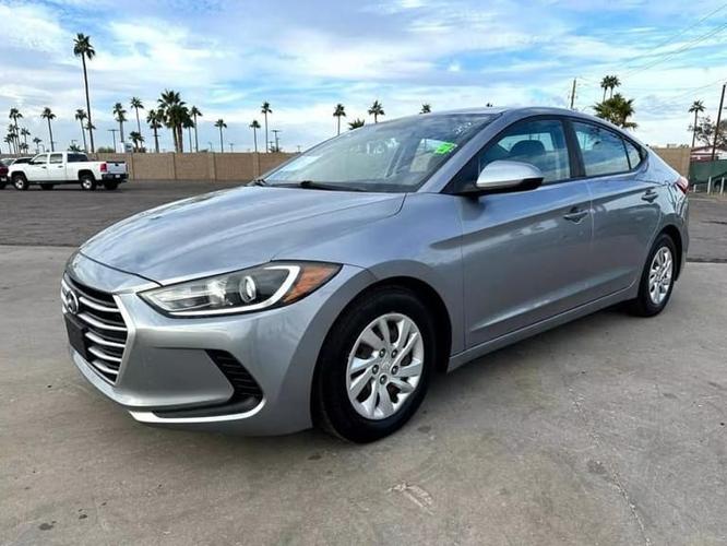 2017 hyundai elantra se 4dr sedan in glendale, arizona