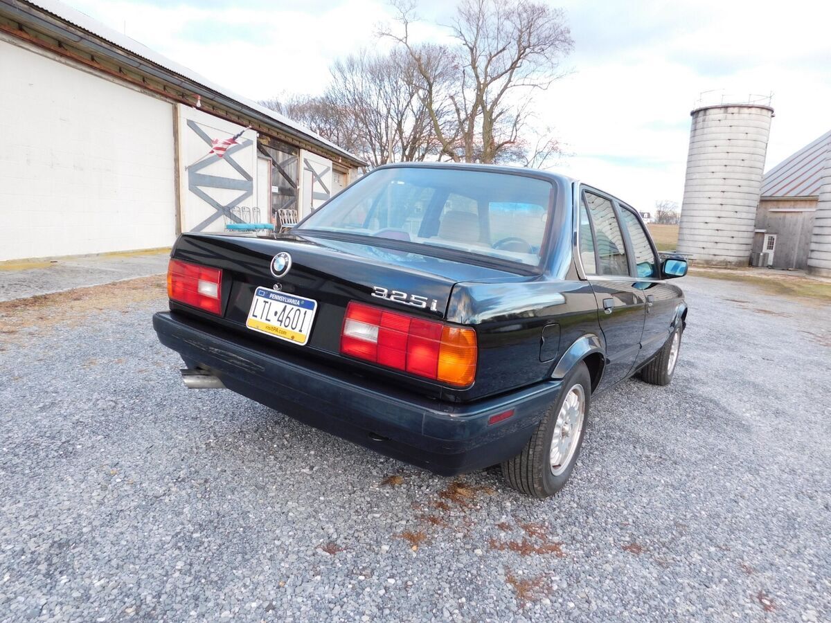 1989 bmw 3-series black sedan rwd automatic i