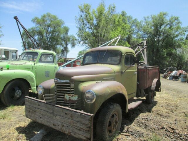 ihc kb series: service tow truck wrecker