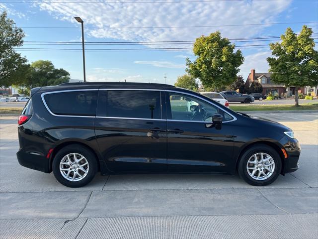 2022 chrysler pacifica touring l