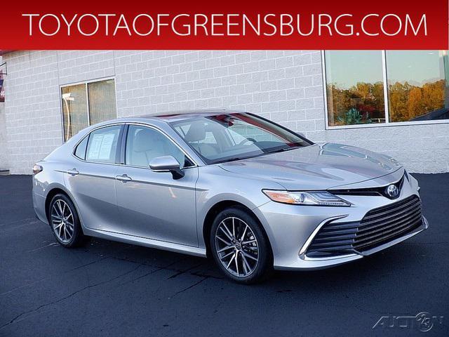 2023 toyota camry hybrid xle