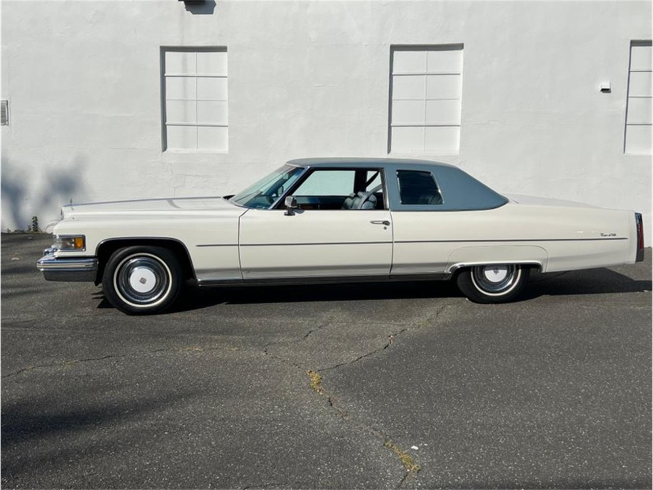 1976 cadillac coupe deville