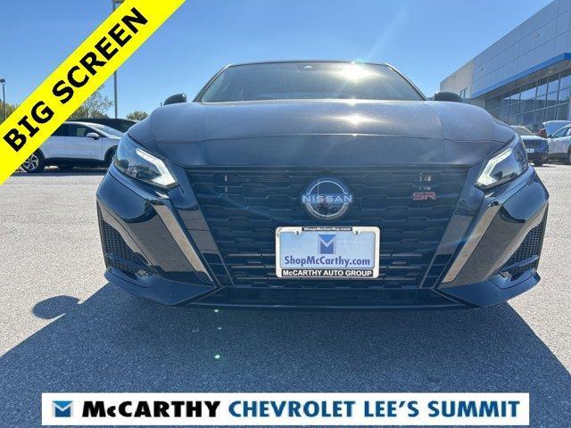 2023 nissan altima 2.0 sr