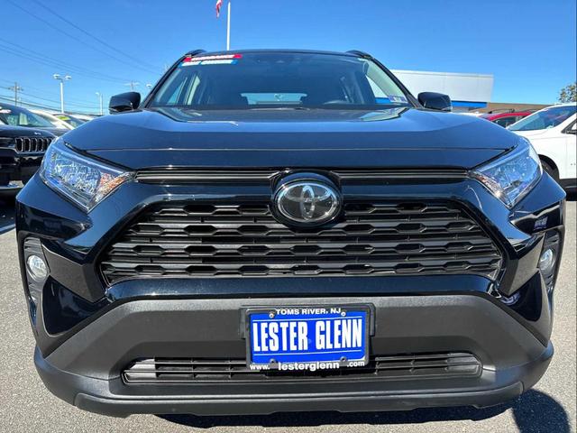 2019 toyota rav4 xle