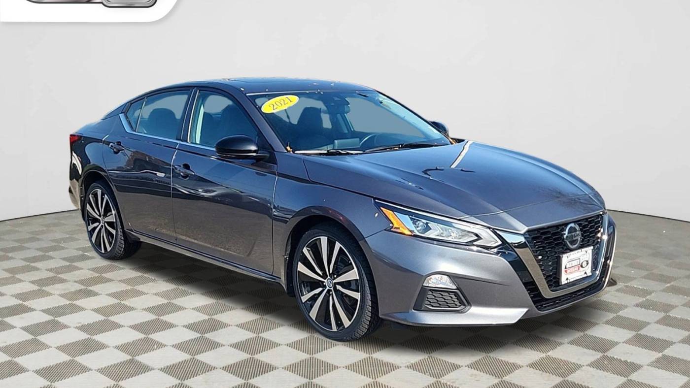 2021 nissan altima 2.5 sr