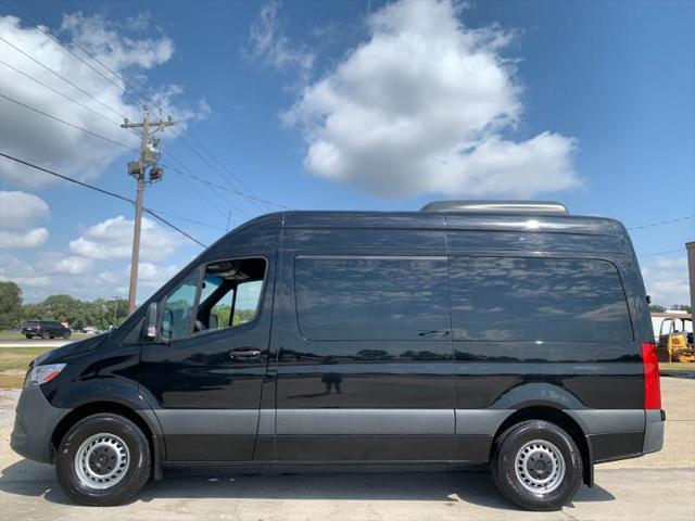 2023 mercedes-benz sprinter 2500 standard roof