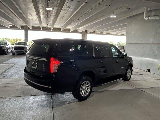 2022 chevrolet suburban in hialeah, florida