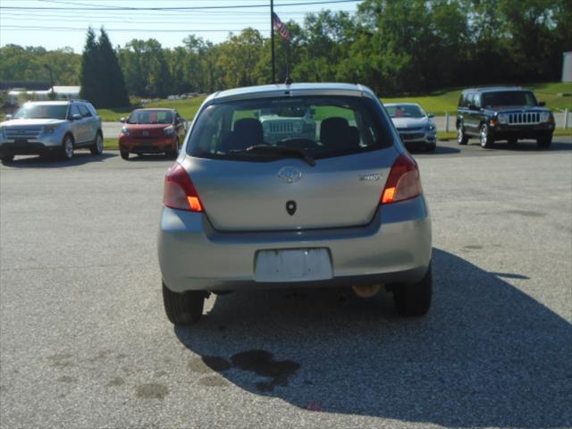 2007 toyota yaris base