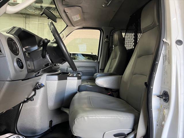 2013 ford e250 cargo