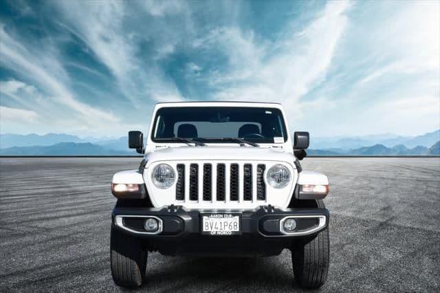 2022 jeep gladiator overland 4x4 in corona, california