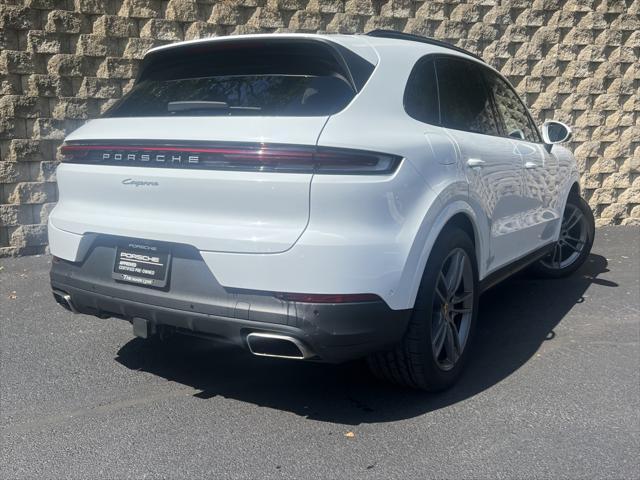 2024 porsche cayenne base (tiptronic)