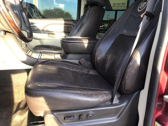 2011 cadillac escalade esv platinum edition