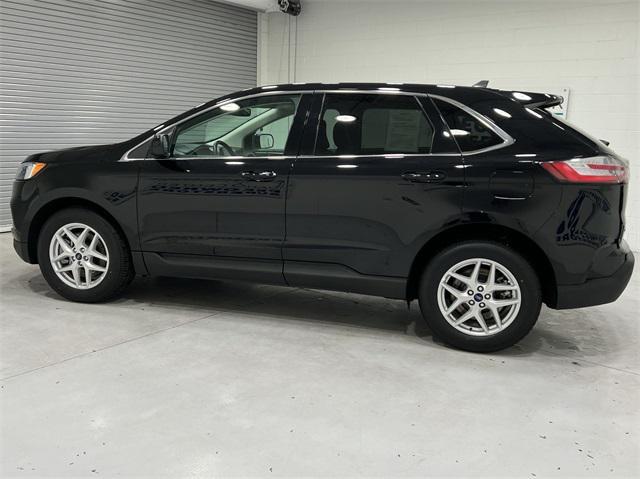 2022 ford edge sel