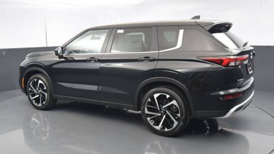 2024 Mitsubishi se
