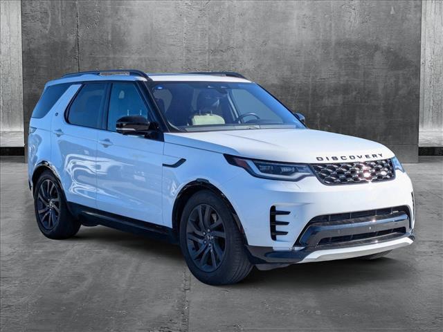 2022 land rover discovery p360 s r-dynamic