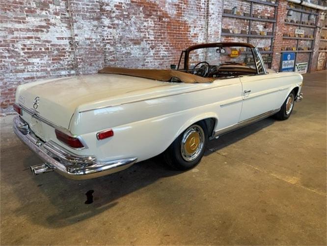 1969 mercedes-benz 280 in reading, pennsylvania
