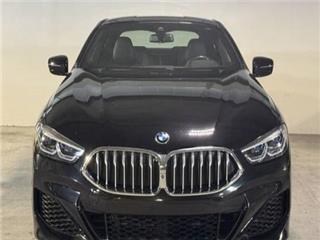2022 BMW 8 series i$1