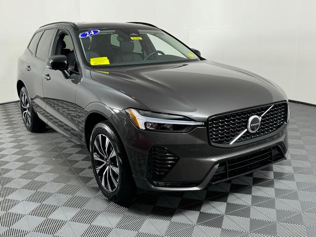 2024 volvo xc60 b5 plus dark theme