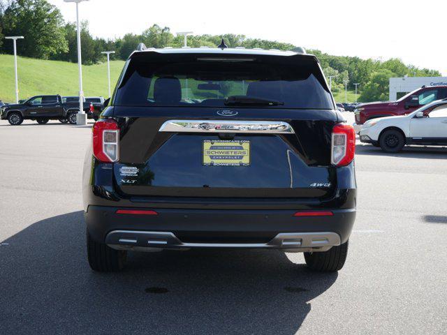 2022 ford explorer xlt