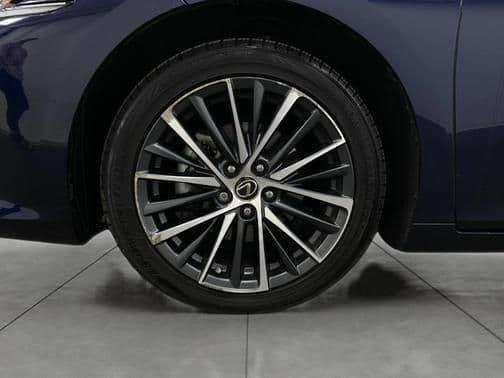 2022 lexus es 350 base in appleton, wisconsin