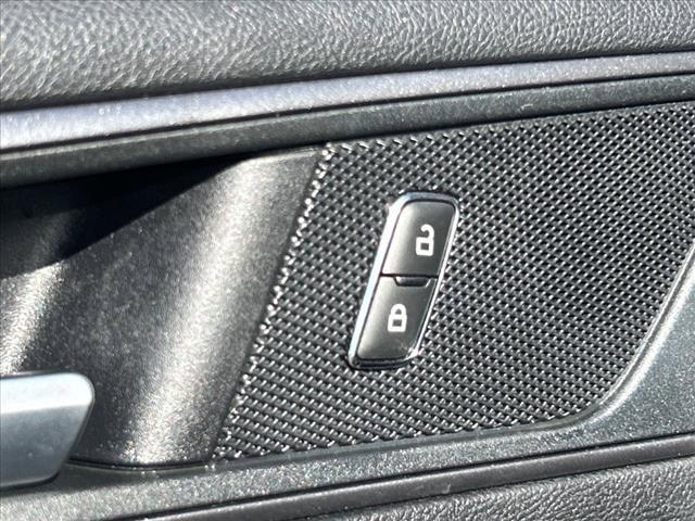 2018 ford edge se