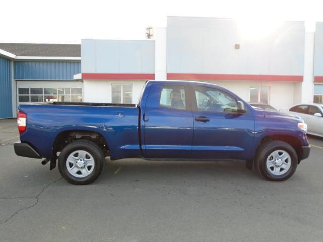 2014 toyota tundra sr 4x4 sr 4dr double cab pickup sb (4.6l v8 for sale in hammond, maine