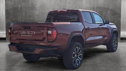 2024 GMC Canyon