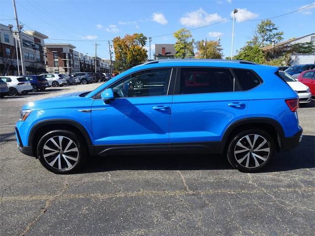 2022 volkswagen taos 1.5t se