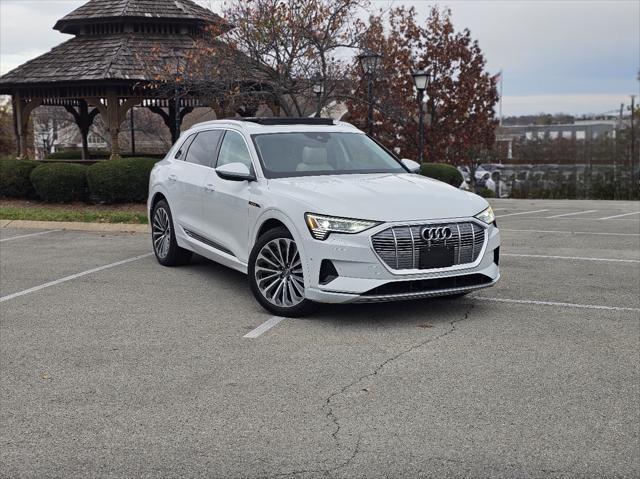 2019 audi e-tron premium plus