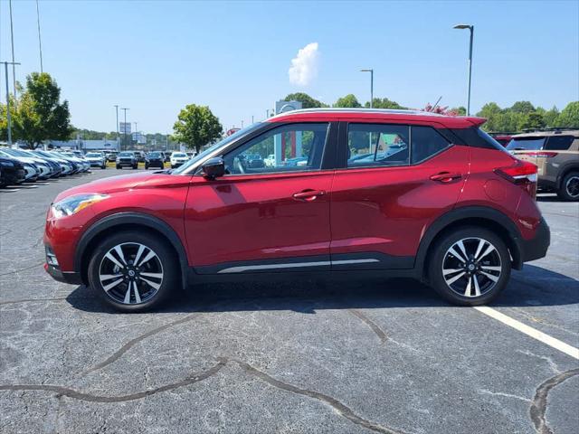 2020 nissan kicks sr