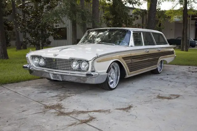 1960 ford country squire wagon