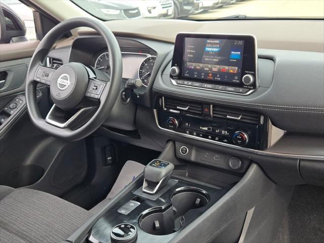 2021 nissan rogue sv