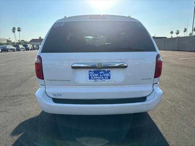2004 chrysler town & country limited