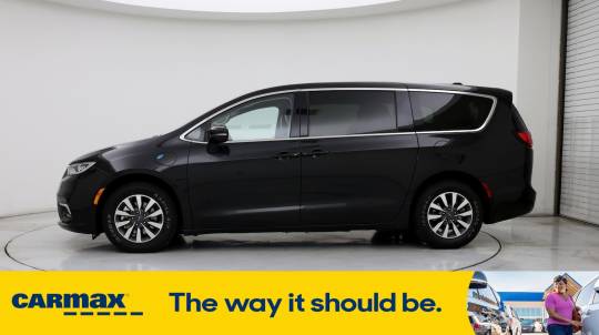 2022 Chrysler Pacifica