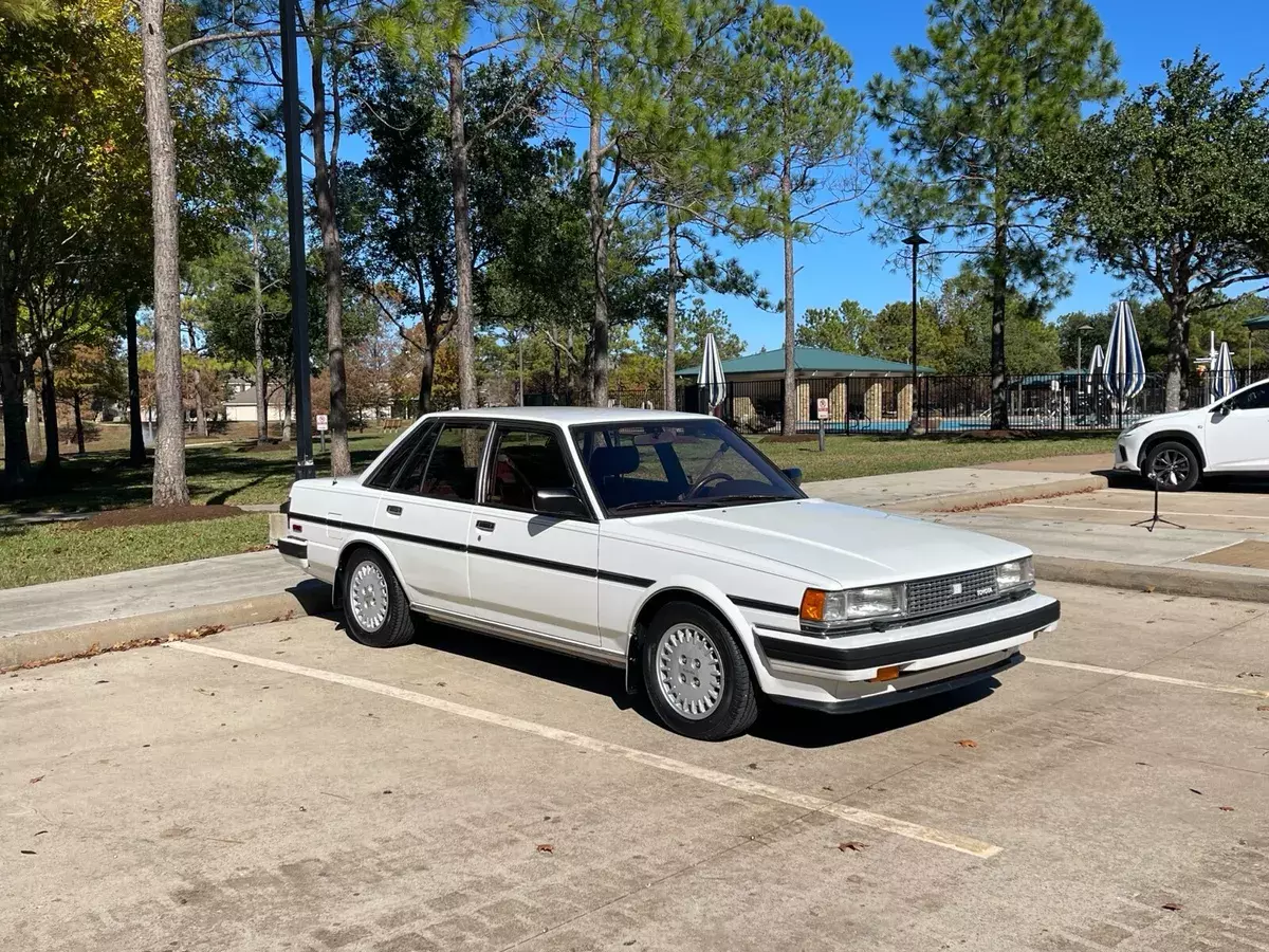 1986 toyota cressida sedan white rwd automatic luxury