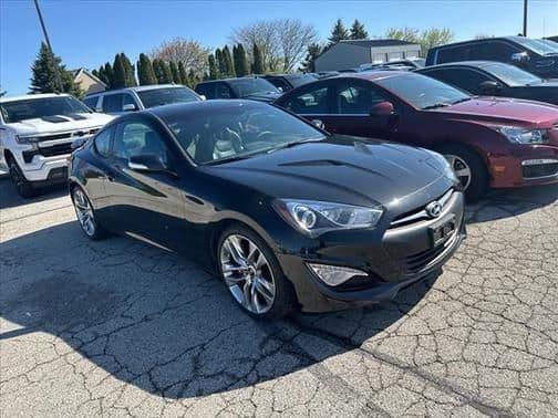 2016 hyundai genesis coupe 3.8 base w/black seats 2dr rear-wheel drive in plymouth, wisconsin