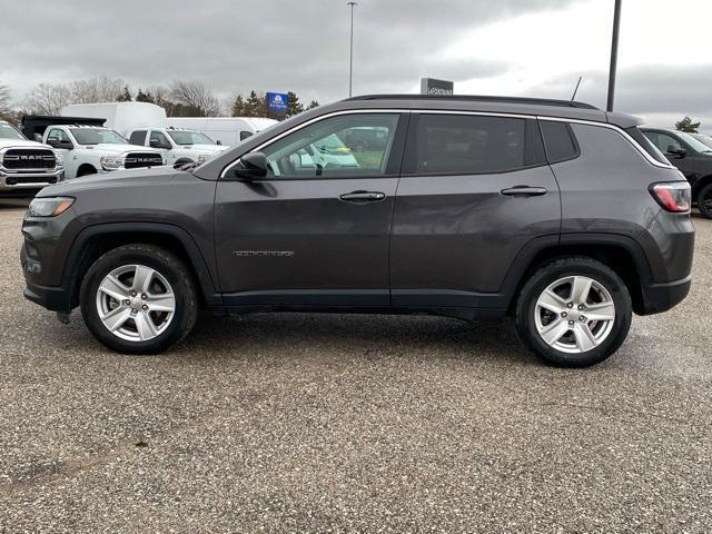2022 jeep compass latitude