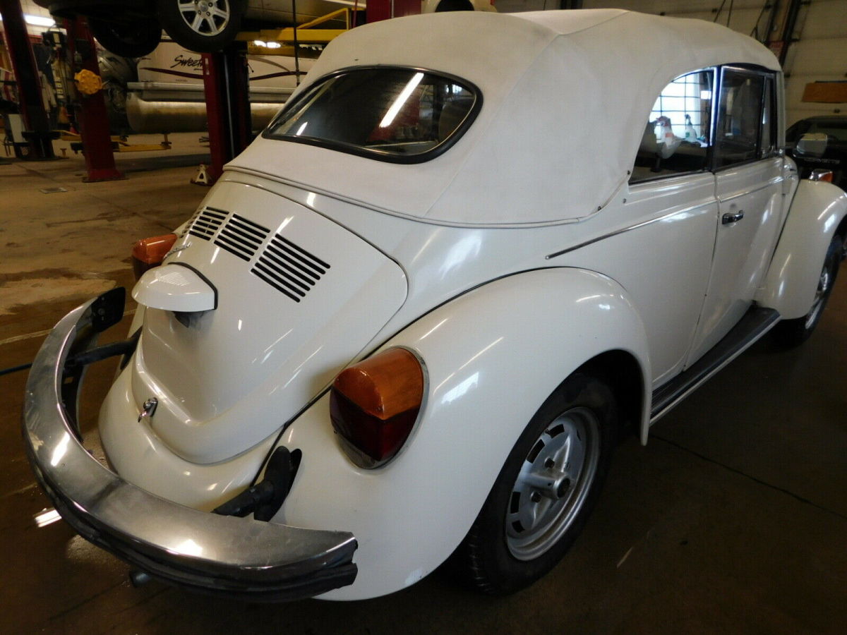 1976 vokswagen super beetle **no title** t1287835