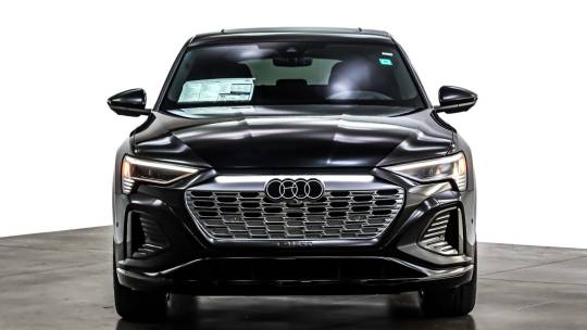 2024 Audi Q8 e-tron