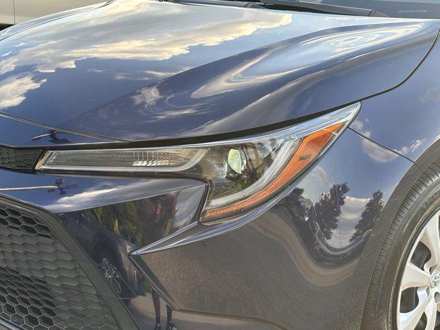 2021 toyota corolla le