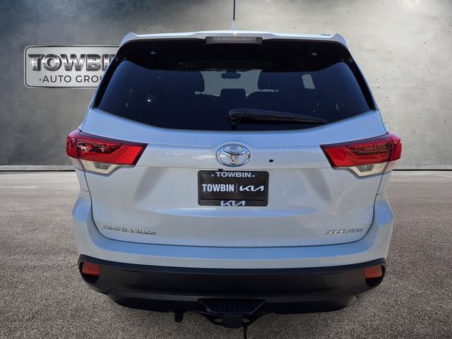 2018 toyota highlander xle