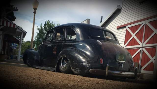 1940 chevy bagged and body dropped