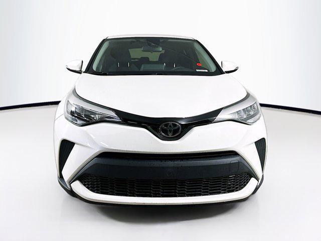 2020 toyota c-hr le