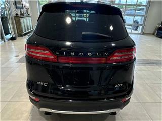 2017 Lincoln MKC premiere