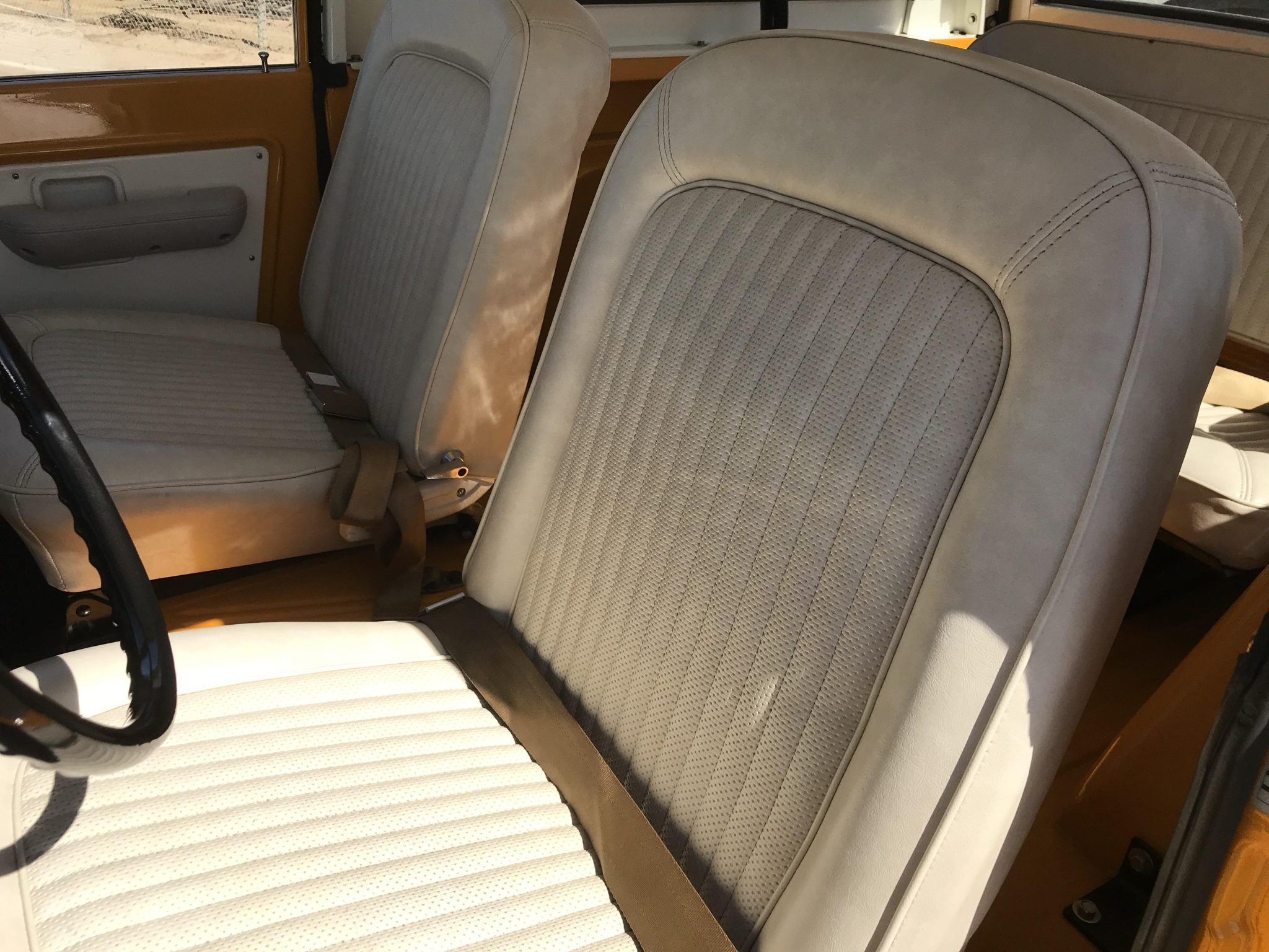 1971 ford bronco 3-speed