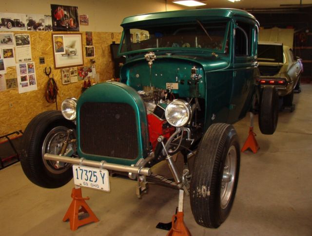 (#1876) 1930 ford model a 5-window streetrod, 350 / 350 eng/trans all steel body