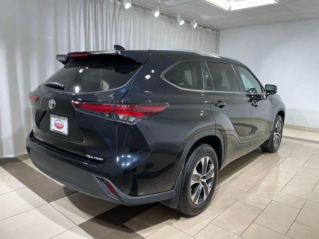 2024 toyota highlander xle