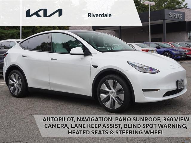 2022 tesla model y long range dual motor all-wheel drive