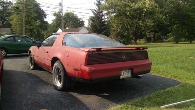 pontiac firebird trans am 5.0l 5 speed